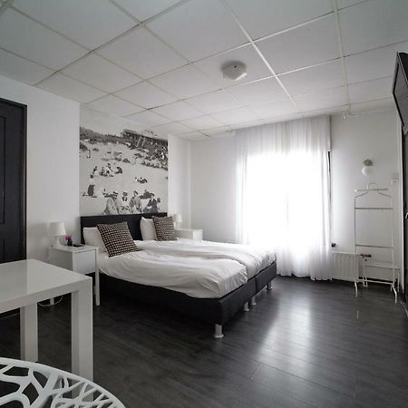 זנדוורט Hotel Zeespiegel מראה חיצוני תמונה