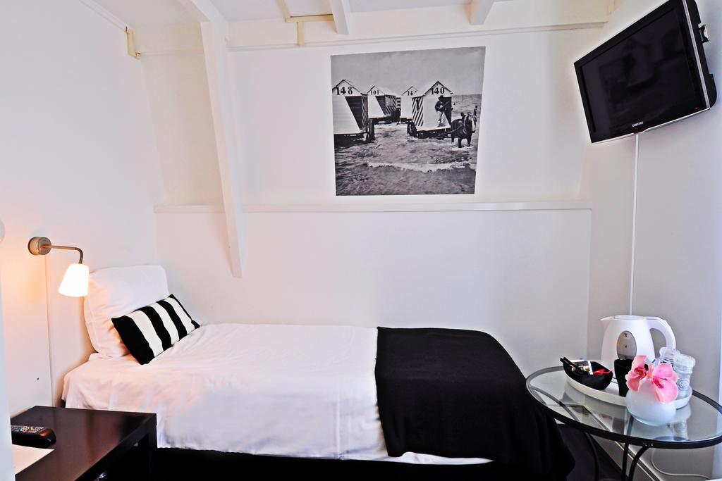זנדוורט Hotel Zeespiegel מראה חיצוני תמונה